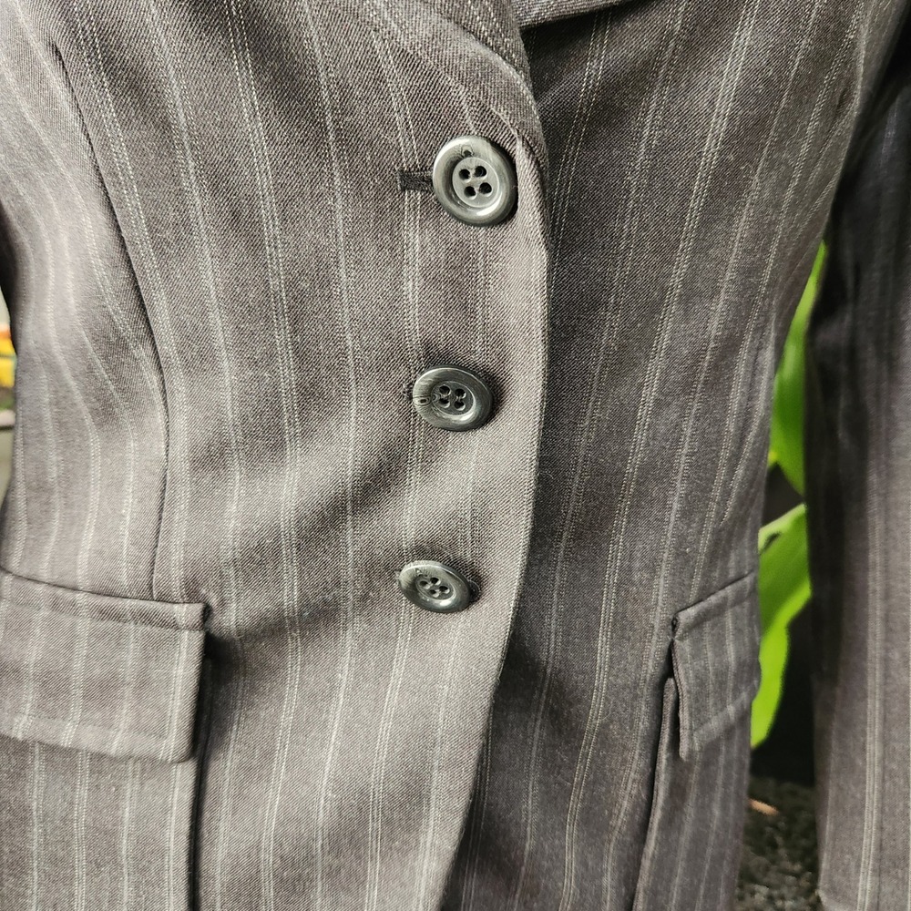 NWT Vintage Carlisle Charcoal pinstripe wool‎ blend 3 button blazer Size 6 - Picture 5 of 10